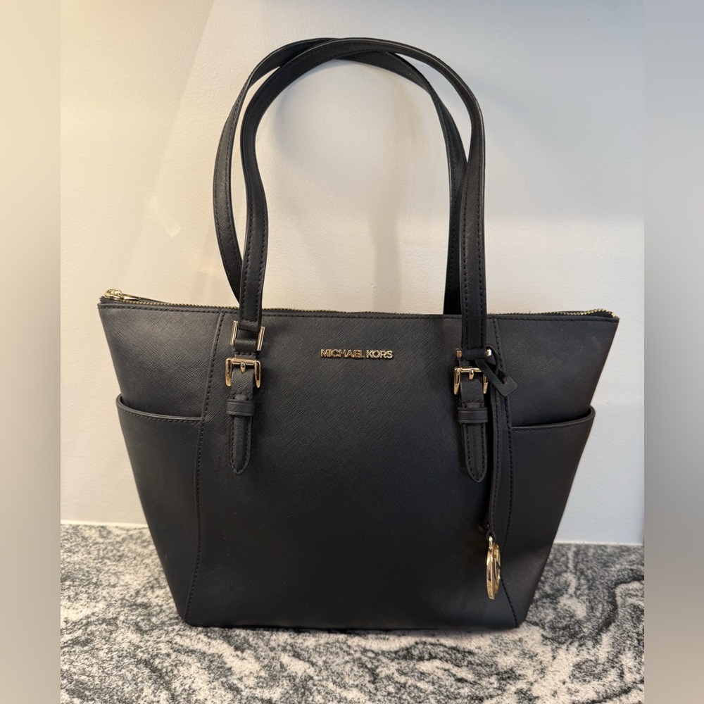 MICHAEL KORS Charlotte Large Leather Top-Zip Tote